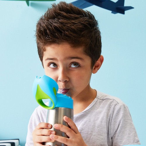 Child holding the b.box Insulated Drink Bottle