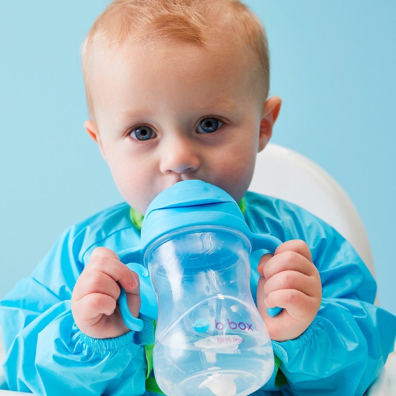 Baby drinking from the b.box Sippy Cup