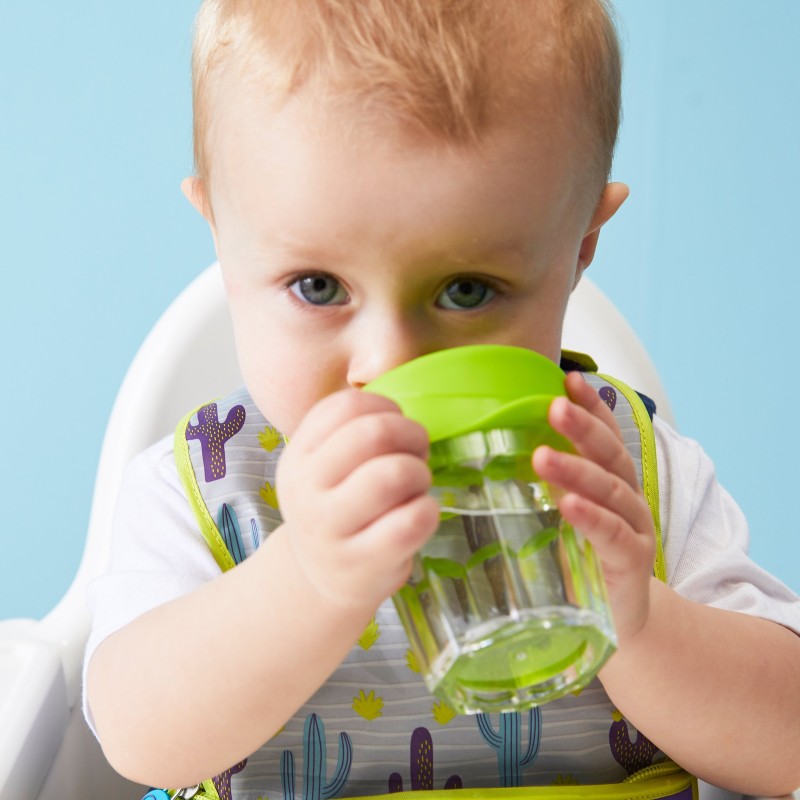 Baby with the Universal Silicone Lid Set Baby with the Universal Silicone Lid Set